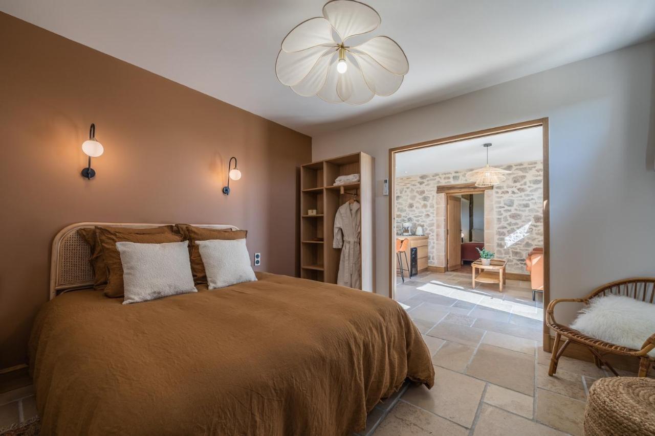 La Grange De Leonie, Chambres D'Hotes Avec Piscine Et Spa Mery-sur-Cher Exterior foto