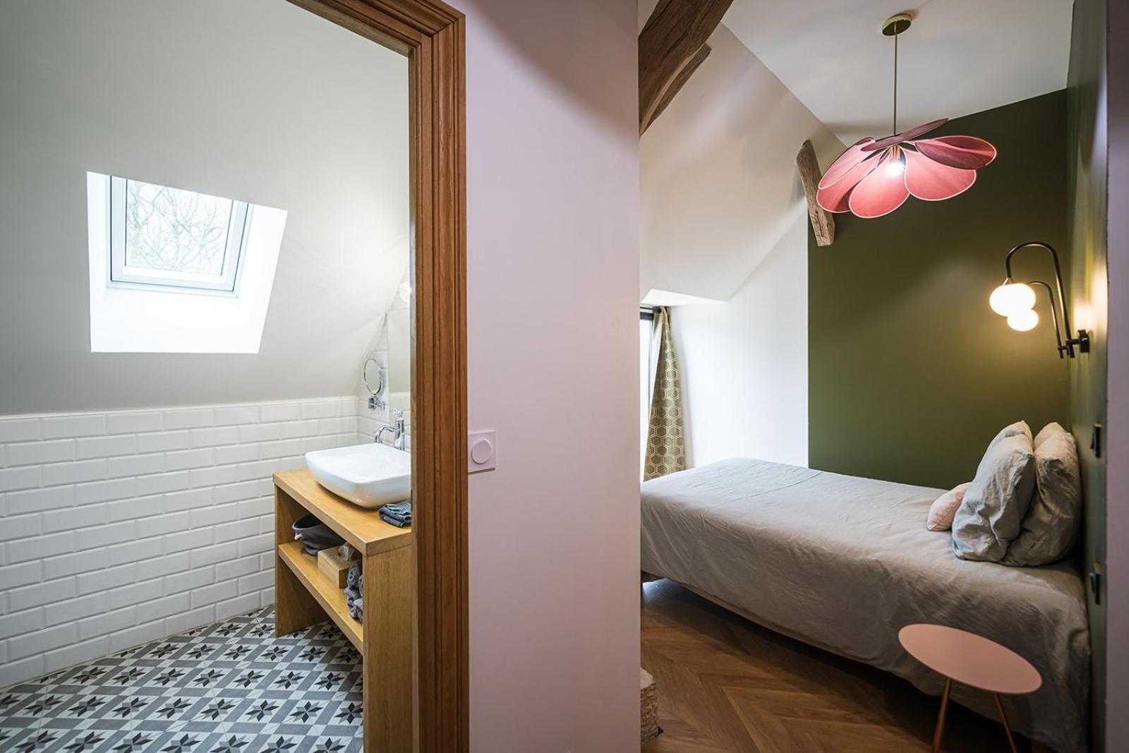 La Grange De Leonie, Chambres D'Hotes Avec Piscine Et Spa Mery-sur-Cher Exterior foto